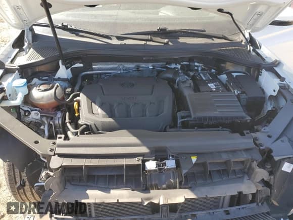 ✅ 2021 Volkswagen Tiguan SE • VIN: 3VV2B7AX6MM040062 • Lot: 47199515. Wystawiony na Copart z przebiegiem 38 923 mil. Bezpłatny archiwum sprzedaży aukcyjnych z USA i szczegółowy raport historii pojazdu na DreamBid. Zdjęcie 11.