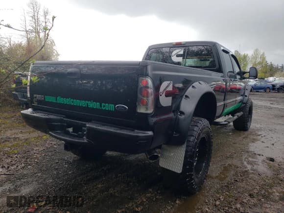 ✅ 2003 Ford F-350 XL • VIN: 1FTSW31P13EC37897 • Lot: 50822185. Listed on Copart with Not provided. Free auction sales archive from the USA and detailed vehicle history report at DreamBid. Image 3.