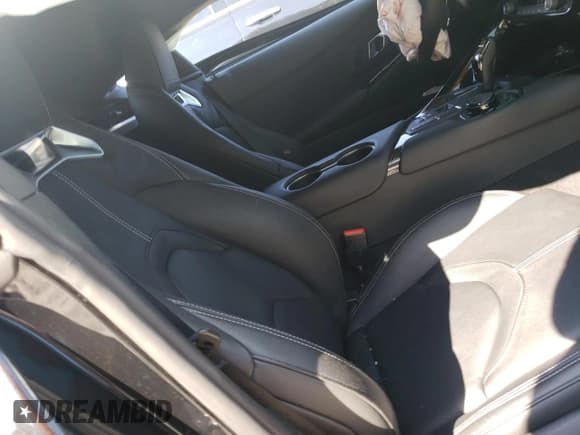 ✅ 2023 Toyota Supra 3.0 • VIN: WZ1DB0G07PW054230 • Лот: 63145215. Опубликован ранее на Copart с пробегом Не указан. Бесплатный доступ к архиву аукционных продаж из США и подробный отчёт об истории автомобиля на DreamBid. Изображение 10.