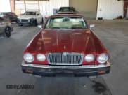 ✅ 1985 Jaguar XJ • VIN: SAJAV1347FC424584 • Lot: 68137695. Wystawiony na Copart z przebiegiem 190 702 mil. Bezpłatny archiwum sprzedaży aukcyjnych z USA i szczegółowy raport historii pojazdu na DreamBid. Zdjęcie 5.