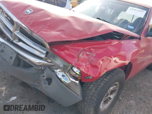 ✅ 2000 Dodge Dakota Sport • VIN: 1B7GL2AN0YS705134 • Лот: 41997957. Размещён на IAAI с пробегом 219 659 миль миль. Получите бесплатный доступ к архиву аукционных продаж из США и посмотрите подробный отчёт об истории автомобиля на DreamBid. Изображение 12.