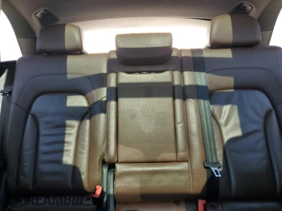 ✅ 2016 Audi Q5 Premium Plus • VIN: WA1L2AFPXGA011653 • Лот: 91105325. Опубликован ранее на Copart с пробегом 76 211 миль. Бесплатный доступ к архиву аукционных продаж из США и подробный отчёт об истории автомобиля на DreamBid. Изображение 10.