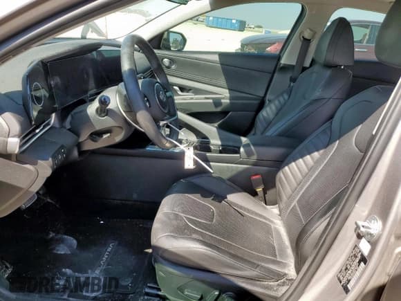 ✅ 2023 Hyundai Elantra Limited • VIN: KMHLN4AJ3PU061323 • Лот: 85332555. Опубликован ранее на Copart с пробегом 30 986 миль. Бесплатный доступ к архиву аукционных продаж из США и подробный отчёт об истории автомобиля на DreamBid. Изображение 7.