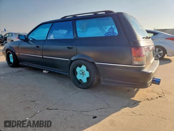 ✅ 1994 Subaru Legacy L • VIN: 4S3BJ6330R1945360 • Лот: 66701245. Опубликован ранее на Copart с пробегом 222 366 миль. Бесплатный доступ к архиву аукционных продаж из США и подробный отчёт об истории автомобиля на DreamBid. Изображение 2.