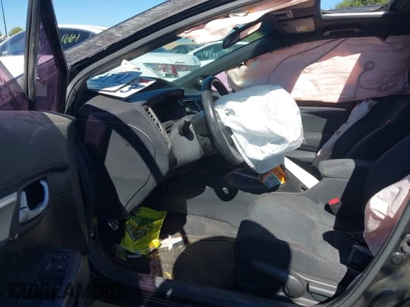 ✅ 2013 Honda Civic Si • VIN: 2HGFB6E50DH709266 • Lot: 43582104. Listed on IAAI with 131,834 mi. Free auction sales archive from the USA and detailed vehicle history report at DreamBid. Image 5.