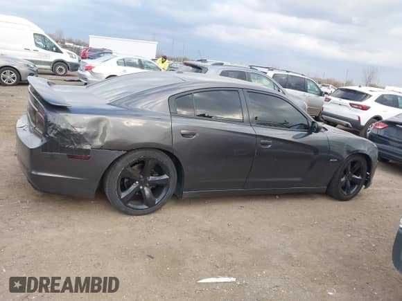✅ 2014 Dodge Charger RT • VIN: 2C3CDXCT8EH159467 • Lot: 43633281. Listed on IAAI with 119,381 mi. Free auction sales archive from the USA and detailed vehicle history report at DreamBid. Image 13.