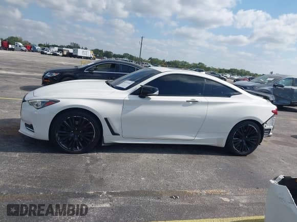 ✅ 2017 Infiniti Q60 Premium • VIN: JN1CV7EK7HM110553 • Lot: 42115242. Listed on IAAI with 83,129 mi. Free auction sales archive from the USA and detailed vehicle history report at DreamBid. Image 15.