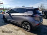 ✅ 2022 Chevrolet Bolt EV 2LT • VIN: 1G1FX6S03N4118106 • Lot: 48440884. Wystawiony na Copart z przebiegiem 31 920 mil. Bezpłatny archiwum sprzedaży aukcyjnych z USA i szczegółowy raport historii pojazdu na DreamBid. Zdjęcie 2.