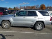 ✅ 2005 Toyota 4Runner Limited • VIN: JTEZU17R858040188 • Лот: 43660606. Опубликован ранее на IAAI с пробегом 228 193 миль. Бесплатный доступ к архиву аукционных продаж из США и подробный отчёт об истории автомобиля на DreamBid. Изображение 14.