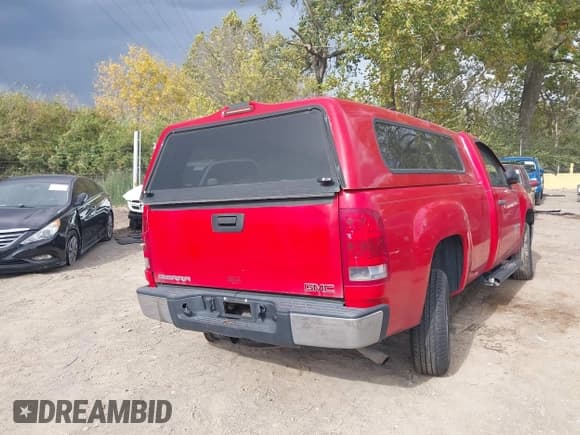 ✅ 2009 GMC Sierra 1500 Work Truck • VIN: 1GTEC14X69Z140508 • Lot: 43504660. Listed on IAAI with 223,493 mi. Free auction sales archive from the USA and detailed vehicle history report at DreamBid. Image 4.