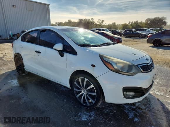 ✅ 2012 Kia Rio EX • VIN: KNADN4A36C6047535 • Lot: 90049595. Listed on Copart with 46,603 mi. Free auction sales archive from the USA and detailed vehicle history report at DreamBid. Image 4.