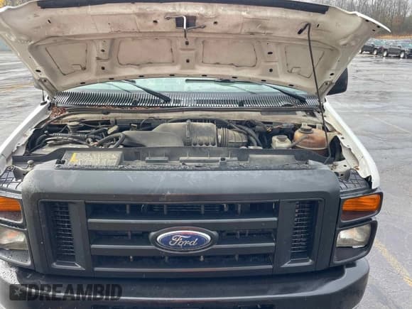 ✅ 2009 Ford Econoline Cargo • VIN: 1FTNE24L19DA84214 • Lot: 42122977. Listed on IAAI with 144,490 mi. Free auction sales archive from the USA and detailed vehicle history report at DreamBid. Image 1.