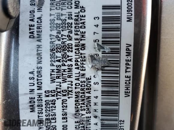 ✅ 2005 Mitsubishi Endeavor Limited • VIN: 4A4MM41S95E015743 • Lot: 67927095. Listed on Copart with 170,089 mi. Free auction sales archive from the USA and detailed vehicle history report at DreamBid. Image 14.