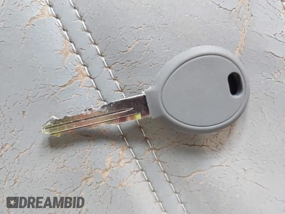 ✅ 2006 Chrysler 300 C • VIN: 2C3KA63HX6H396635 • Лот: 43472271. Опубликован ранее на IAAI с пробегом 169 581 миль. Бесплатный доступ к архиву аукционных продаж из США и подробный отчёт об истории автомобиля на DreamBid. Изображение 11.