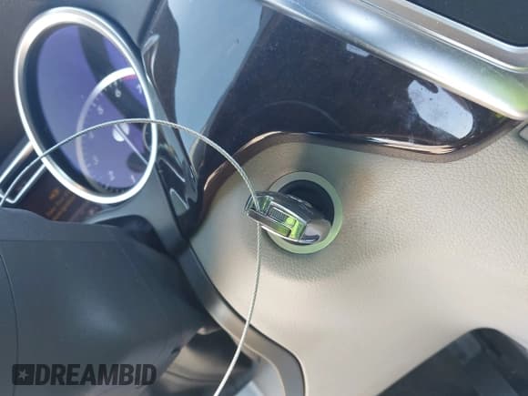 ✅ 2013 Mercedes-Benz M 350 • VIN: 4JGDA5HB5DA249827 • Lot: 43498124. Wystawiony na IAAI z przebiegiem 133 944 mil. Bezpłatny archiwum sprzedaży aukcyjnych z USA i szczegółowy raport historii pojazdu na DreamBid. Zdjęcie 11.