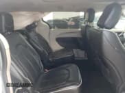 ✅ 2022 Chrysler Pacifica Limited • VIN: 2C4RC1GG3NR120525 • Лот: 67729995. Опубликован ранее на Copart с пробегом Не указан. Бесплатный доступ к архиву аукционных продаж из США и подробный отчёт об истории автомобиля на DreamBid. Изображение 11.