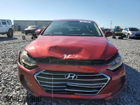 ✅ 2018 Hyundai Elantra SEL • VIN: 5NPD84LF1JH381217 • Lot: 90071085. Listed on Copart with 29,693 mi. Free auction sales archive from the USA and detailed vehicle history report at DreamBid. Image 5.