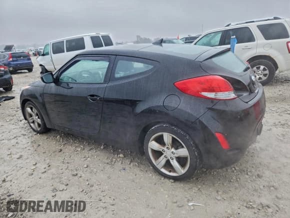 ✅ 2013 Hyundai Veloster w/Black Int • VIN: KMHTC6AD0DU165534 • Lot: 93820185. Listed on Copart with 119,190 mi. Free auction sales archive from the USA and detailed vehicle history report at DreamBid. Image 2.