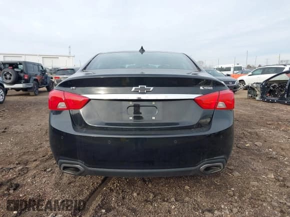✅ 2017 Chevrolet Impala Premier • VIN: 2G1145S33H9144441 • Lot: 43773518. Listed on IAAI with 170,417 mi. Free auction sales archive from the USA and detailed vehicle history report at DreamBid. Image 16.