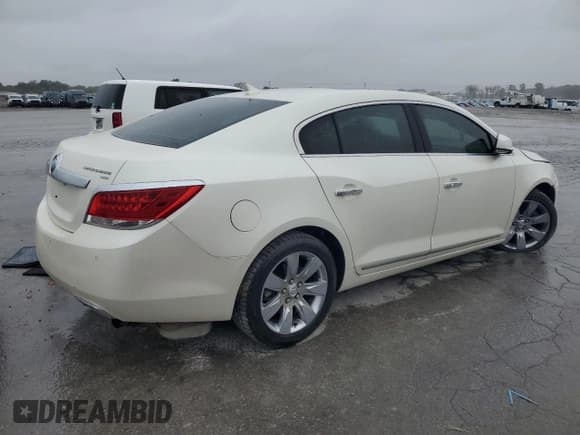 ✅ 2010 Buick LaCrosse CXS • VIN: 1G4GE5GV9AF272653 • Lot: 90468365. Wystawiony na Copart z przebiegiem 105 095 mil. Bezpłatny archiwum sprzedaży aukcyjnych z USA i szczegółowy raport historii pojazdu na DreamBid. Zdjęcie 3.