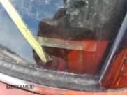 ✅ 2006 MINI Convertible S • VIN: WMWRH33566TK57774 • Lot: 75116134. Wystawiony na Copart z przebiegiem 98 230 mil. Bezpłatny archiwum sprzedaży aukcyjnych z USA i szczegółowy raport historii pojazdu na DreamBid. Zdjęcie 13.