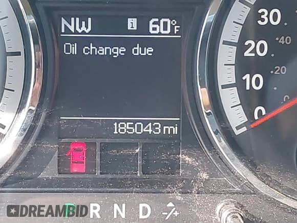 ✅ 2010 Dodge 1500 SLT • VIN: 1D7RB1GT5AS209737 • Lot: 41413982. Wystawiony na IAAI z przebiegiem 185 043 mil. Bezpłatny archiwum sprzedaży aukcyjnych z USA i szczegółowy raport historii pojazdu na DreamBid. Zdjęcie 16.