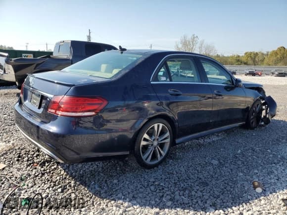 ✅ 2016 Mercedes-Benz E 350 Sport • VIN: WDDHF5KB2GB298584 • Lot: 84790595. Listed on Copart with 114,370 mi. Free auction sales archive from the USA and detailed vehicle history report at DreamBid. Image 3.