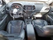 ✅ 2019 Jeep Cherokee Limited • VIN: 1C4PJMDX2KD121456 • Lot: 80253135. Listed on Copart with 152,670 mi. Free auction sales archive from the USA and detailed vehicle history report at DreamBid. Image 8.