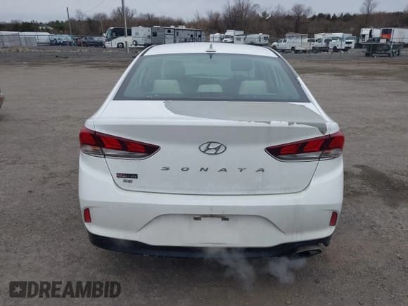 ✅ 2018 Hyundai Sonata SE • VIN: 5NPE24AF0JH679119 • Лот: 43887617. Опубликован ранее на IAAI с пробегом 206 477 миль. Бесплатный доступ к архиву аукционных продаж из США и подробный отчёт об истории автомобиля на DreamBid. Изображение 16.
