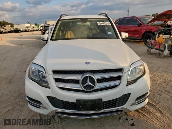 ✅ 2013 Mercedes-Benz GLK 250 • VIN: WDCGG0EB7DG106165 • Lot: 94169345. Wystawiony na Copart z przebiegiem 81 965 mil. Bezpłatny archiwum sprzedaży aukcyjnych z USA i szczegółowy raport historii pojazdu na DreamBid. Zdjęcie 5.