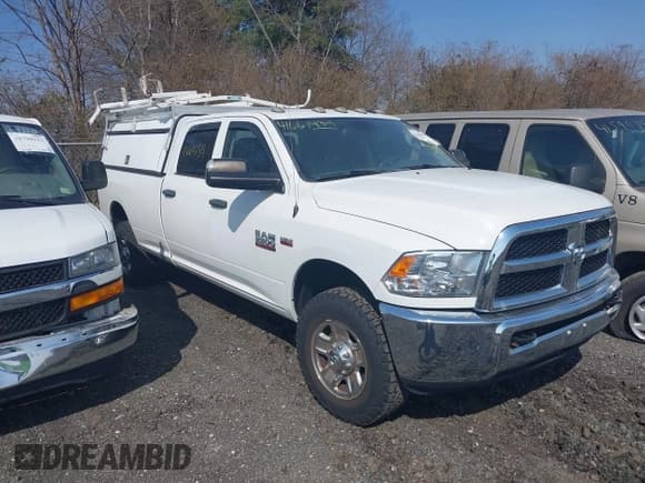 ✅ 2017 Ram 2500 Tradesman • VIN: 3C6UR5HJ5HG740434 • Lot: 41661434. Listed on IAAI with 92,465 mi. Free auction sales archive from the USA and detailed vehicle history report at DreamBid. Image 1.