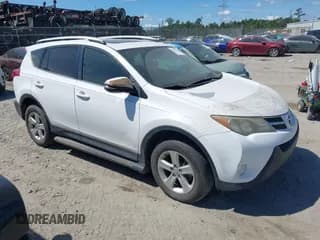 ✅ 2013 Toyota RAV4 XLE • VIN: 2T3WFREV3DW015918 • Lot: 43203848. Listed on IAAI with 170,555 mi. Free auction sales archive from the USA and detailed vehicle history report at DreamBid. Image 1.
