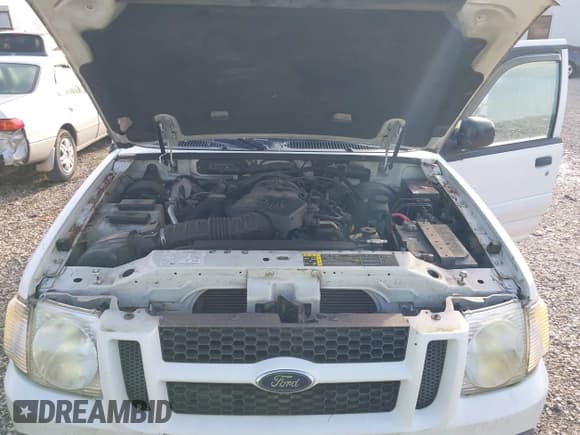 ✅ 2005 Ford Explorer Sport Trac XLS • VIN: 1FMZU67K65UA94080 • Lot: 43032461. Listed on IAAI with Not provided. Free auction sales archive from the USA and detailed vehicle history report at DreamBid. Image 10.