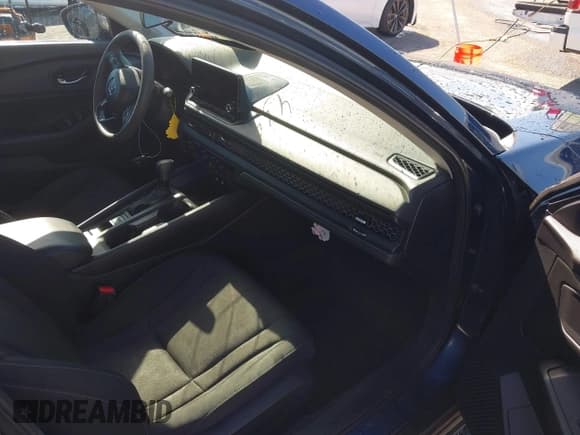 ✅ 2024 Honda Accord EX • VIN: 1HGCY1F37RA040677 • Лот: 43572959. Опубликован ранее на IAAI с пробегом 21 245 миль. Бесплатный доступ к архиву аукционных продаж из США и подробный отчёт об истории автомобиля на DreamBid. Изображение 5.