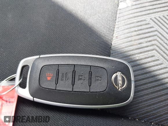 ✅ 2023 Nissan Versa SV • VIN: 3N1CN8EV5PL824111 • Лот: 42994065. Опубликован ранее на IAAI с пробегом 108 958 миль. Бесплатный доступ к архиву аукционных продаж из США и подробный отчёт об истории автомобиля на DreamBid. Изображение 11.