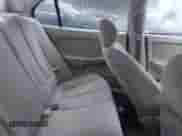 ✅ 2006 Hyundai Elantra GLS • VIN: KMHDN46DX6U213085 • Lot: 43497981. Wystawiony na IAAI z przebiegiem 164 734 mil mil. Skorzystaj z bezpłatnego archiwum sprzedaży aukcyjnych z USA i zobacz szczegółowy raport historii pojazdu na DreamBid. Zdjęcie 8.