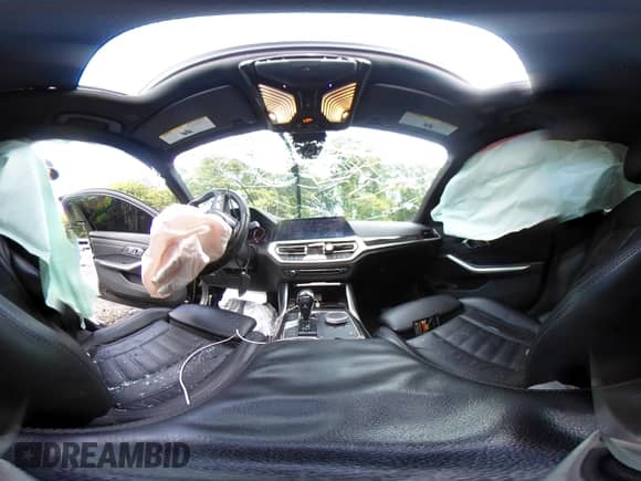 2020 BMW 3 Series 330i xDrive с VIN WBA5R7C03LFH52597, выставлен на аукционе IAAI как лот 42618079 с пробегом 51 767 миль миль и . История ставок и продаж доступна на DreamBid. Изображение 18.