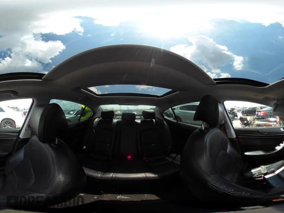 ✅ 2016 Kia Cadenza Premium • VIN: KNALN4D77G5217553 • Lot: 42887804. Wystawiony na IAAI z przebiegiem Nie podano. Bezpłatny archiwum sprzedaży aukcyjnych z USA i szczegółowy raport historii pojazdu na DreamBid. Zdjęcie 19.