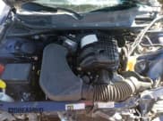 ✅ 2014 Dodge Challenger SXT • VIN: 2C3CDYAG6EH251298 • Lot: 68523034. Wystawiony na Copart z przebiegiem Nie podano. Bezpłatny archiwum sprzedaży aukcyjnych z USA i szczegółowy raport historii pojazdu na DreamBid. Zdjęcie 12.