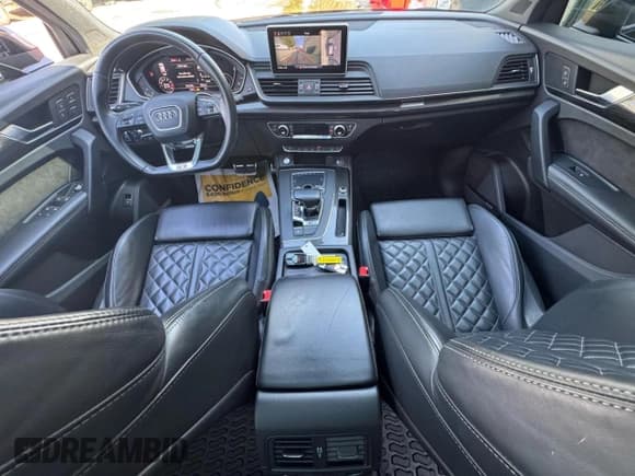 ✅ 2020 Audi SQ5 Prestige • VIN: WA1C4AFY1L2037176 • Лот: 58631015. Опубликован ранее на Copart с пробегом 161 278 миль. Бесплатный доступ к архиву аукционных продаж из США и подробный отчёт об истории автомобиля на DreamBid. Изображение 9.