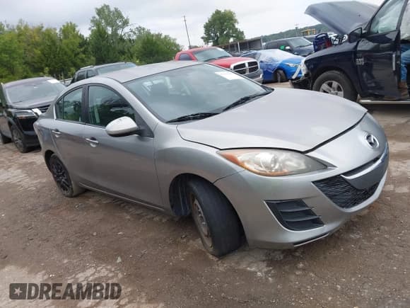 ✅ 2010 Mazda 3 i Touring • VIN: JM1BL1SF0A1107407 • Lot: 43161941. Listed on IAAI with 137,139 mi. Free auction sales archive from the USA and detailed vehicle history report at DreamBid. Image 1.