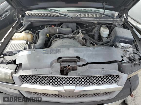 ✅ 2004 Chevrolet Silverado 1500 Work Truck • VIN: 1GCEC14XX4Z251037 • Лот: 75999414. Опубликован ранее на Copart с пробегом Не указан. Бесплатный доступ к архиву аукционных продаж из США и подробный отчёт об истории автомобиля на DreamBid. Изображение 12.