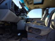 ✅ 2001 Chevrolet Suburban LT • VIN: 3GNFK16T01G262441 • Лот: 81145714. Опубликован ранее на Copart с пробегом Не указан. Бесплатный доступ к архиву аукционных продаж из США и подробный отчёт об истории автомобиля на DreamBid. Изображение 7.