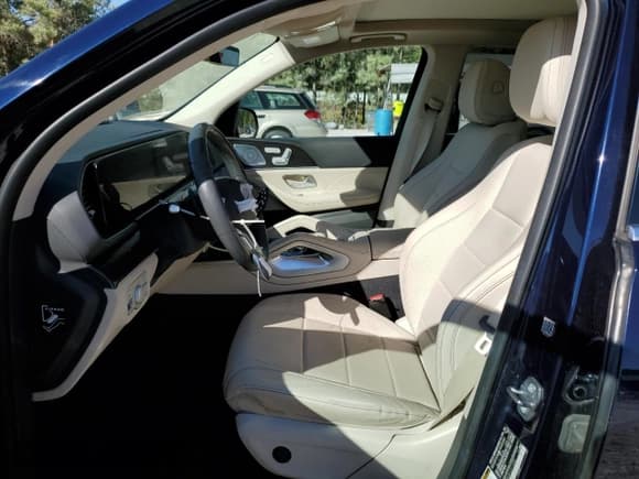 ✅ 2020 Mercedes-Benz GLE 350 • VIN: 4JGFB4JB1LA117432 • Lot: 87224145. Listed on Copart with 182,996 mi. Free auction sales archive from the USA and detailed vehicle history report at DreamBid. Image 7.