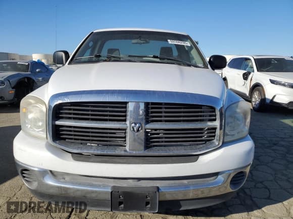 ✅ 2007 Dodge 1500 ST • VIN: 1D7HA16N17J575906 • Лот: 88506295. Опубликован ранее на Copart с пробегом 166 533 миль. Бесплатный доступ к архиву аукционных продаж из США и подробный отчёт об истории автомобиля на DreamBid. Изображение 5.