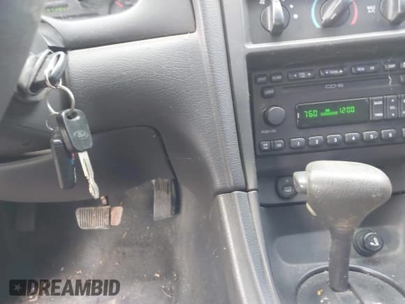 ✅ 2002 Ford Mustang GT Deluxe • VIN: 1FAFP45X32F169177 • Lot: 41880690. Listed on IAAI with 107,284 mi. Free auction sales archive from the USA and detailed vehicle history report at DreamBid. Image 11.