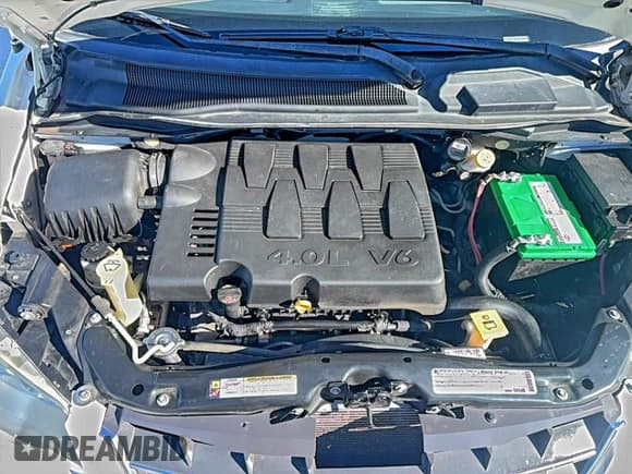 ✅ 2010 Chrysler Town & Country Touring Plus • VIN: 2A4RR8DX7AR382077 • Lot: 95217195. Wystawiony na Copart z przebiegiem 124 565 mil. Bezpłatny archiwum sprzedaży aukcyjnych z USA i szczegółowy raport historii pojazdu na DreamBid. Zdjęcie 7.