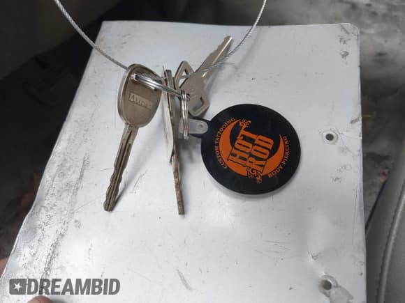 ✅ 2008 Chevrolet Colorado 1LT • VIN: 1GCCS14E988126521 • Лот: 43748876. Опубликован ранее на IAAI с пробегом 169 601 миль. Бесплатный доступ к архиву аукционных продаж из США и подробный отчёт об истории автомобиля на DreamBid. Изображение 11.