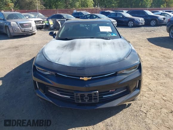 ✅ 2018 Chevrolet Camaro 2LT • VIN: 1G1FD1RS1J0133384 • Lot: 43384824. Wystawiony na IAAI z przebiegiem 72 407 mil. Bezpłatny archiwum sprzedaży aukcyjnych z USA i szczegółowy raport historii pojazdu na DreamBid. Zdjęcie 12.