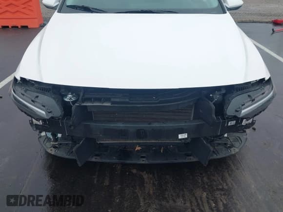 ✅ 2024 Hyundai Elantra SEL • VIN: KMHLM4DG1RU734907 • Lot: 43570336. Listed on IAAI with 42,953 mi. Free auction sales archive from the USA and detailed vehicle history report at DreamBid. Image 6.